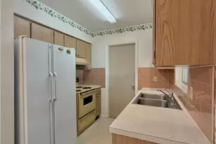 1419 Kimdale St E, Lehigh Acres, FL 33936 - Photo 9