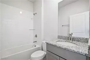 3206 NE 13th Ct, Cape Coral, FL 33909 - Photo 11
