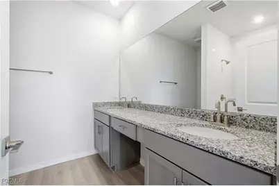 915 NE 19th St, Cape Coral, FL 33909 - Photo 11