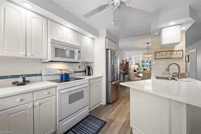 979 E Gulf Dr #282, Sanibel, FL 33957 - Photo 9