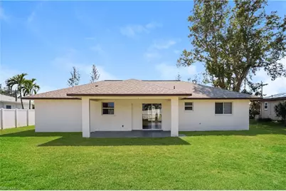 1813 NE 2nd Ter, Cape Coral, FL 33909 - Photo 15