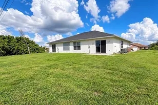 1214 NE 8th Pl, Cape Coral, FL 33909 - Photo 21