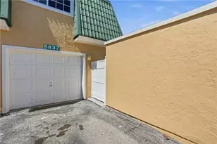5837 Whiting Ct, Fort Myers, FL 33919 - Photo 7