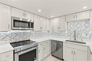 5837 Whiting Ct, Fort Myers, FL 33919 - Photo 15