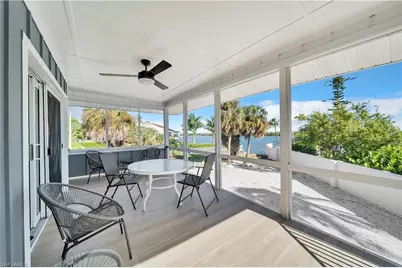 190 Bayview Ave, Fort Myers Beach, FL 33931 - Photo 3