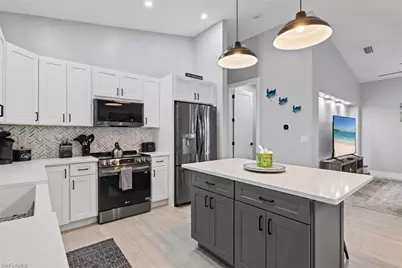 2904 NW 26th Ave, Cape Coral, FL 33993 - Photo 13