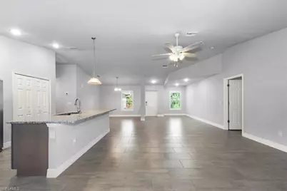 3709 Tracy St, Fort Myers, FL 33905 - Photo 5