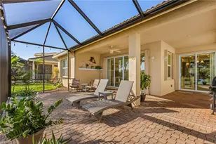 11221 Sparkleberry Dr, Fort Myers, FL 33913 - Photo 9