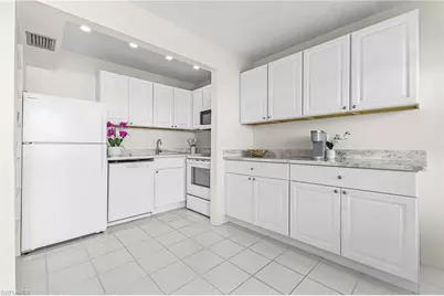 1250 Tennisplace Ct #B32, Sanibel, FL 33957 - Photo 13