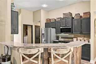 2301 NE 33rd Ln, Cape Coral, FL 33909 - Photo 21