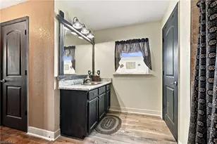 2301 NE 33rd Ln, Cape Coral, FL 33909 - Photo 33