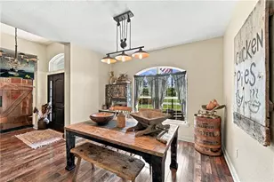 2301 NE 33rd Ln, Cape Coral, FL 33909 - Photo 9