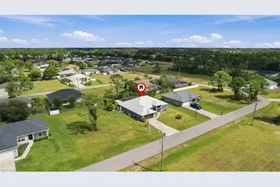 2301 NE 33rd Ln, Cape Coral, FL 33909 - Photo 55