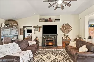 2301 NE 33rd Ln, Cape Coral, FL 33909 - Photo 13