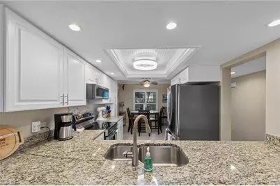 902 SW 48th Ter #104, Cape Coral, FL 33914 - Photo 13
