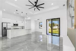 2616 NE 5th Pl, Cape Coral, FL 33909 - Photo 3