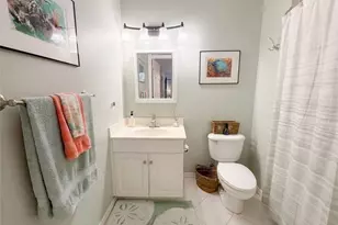 20061 Sanibel View Cir, Fort Myers, FL 33908 - Photo 19
