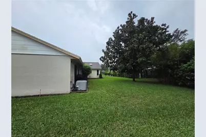 2687 Sandy Loam Ct, Sebring, FL 33875 - Photo 5