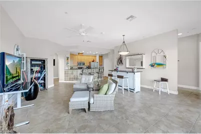 4610 SE 5th Pl #201, Cape Coral, FL 33904 - Photo 17