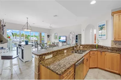 4610 SE 5th Pl #201, Cape Coral, FL 33904 - Photo 21