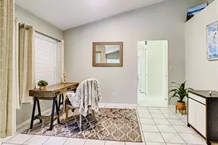 13641 Admiral Ct, Fort Myers, FL 33912 - Photo 9