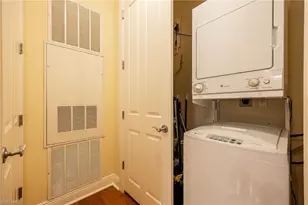 2825 Palm Beach Blvd, Fort Myers, FL 33916 - Photo 23