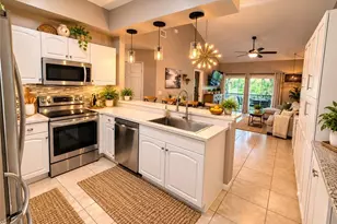 1064 Winding Pines Cir N, Cape Coral, FL 33909 - Photo 9