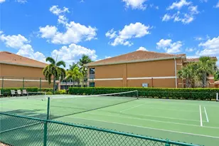 1064 Winding Pines Cir N, Cape Coral, FL 33909 - Photo 31