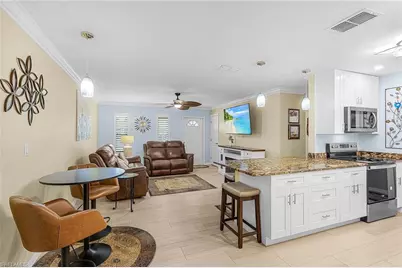 2073 E Tobago Cir, Fort Myers, FL 33905 - Photo 9