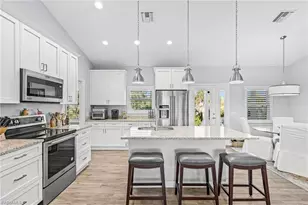 9226 Kincaid Ct, Sanibel, FL 33957 - Photo 5