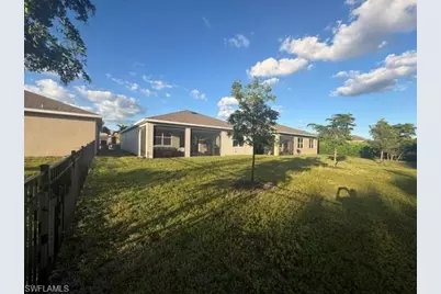 832 Heather Lake Ave, Cape Coral, FL 33993 - Photo 5