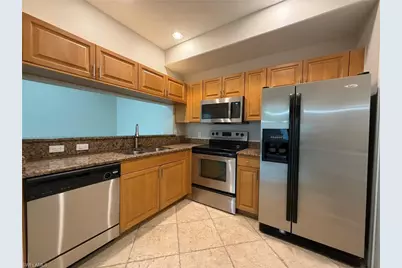 13141 Bella Casa Cir #2171, Fort Myers, FL 33966 - Photo 9