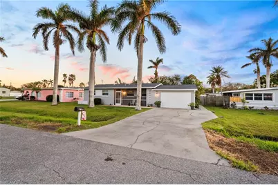 9893 Birr St, Fort Myers, FL 33919 - Photo 23