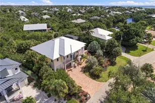 1034 Fish Crow Rd, Sanibel, FL 33957 - Photo 43