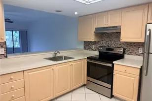 829 SW 47th Terrace, Cape Coral, FL 33914 - Photo 5