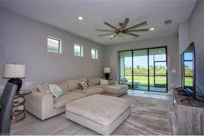 20032 Kingmont Dr, Estero, FL 33928 - Photo 9
