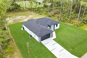 1015 Euclid Ave, Lehigh Acres, FL 33972 - Photo 3