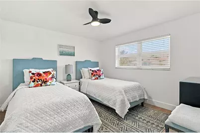 729 Sand Dollar Dr, Sanibel, FL 33957 - Photo 19