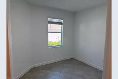 20651 Hazelnut Ct, Lehigh Acres, FL 33936 - Photo 9