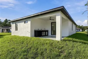 704 Avondale St E, Lehigh Acres, FL 33974 - Photo 47