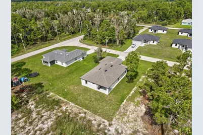704 Avondale St E, Lehigh Acres, FL 33974 - Photo 39