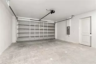 3917 37th St SW, Lehigh Acres, FL 33976 - Photo 31