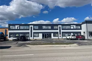 944 Country Club Blvd, Cape Coral, FL 33990 - Photo 1