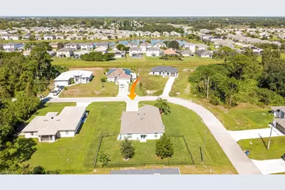420 Paddock St, Lehigh Acres, FL 33974 - Photo 33