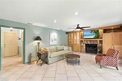 15890 Dorth Cir, Fort Myers, FL 33908 - Photo 9