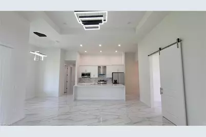 602 SW 15th Ter, Cape Coral, FL 33991 - Photo 3