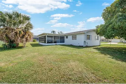 501 Parkside St, Lehigh Acres, FL 33936 - Photo 25
