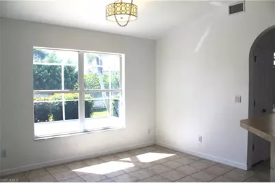 140 SW 31st St, Cape Coral, FL 33914 - Photo 9