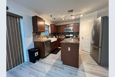 2208 SW 32nd St, Cape Coral, FL 33914 - Photo 13