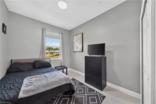 13201/203 1st St, Fort Myers, FL 33905 - Photo 11